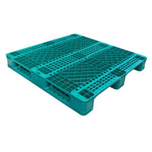 3 Skids plastic pallet