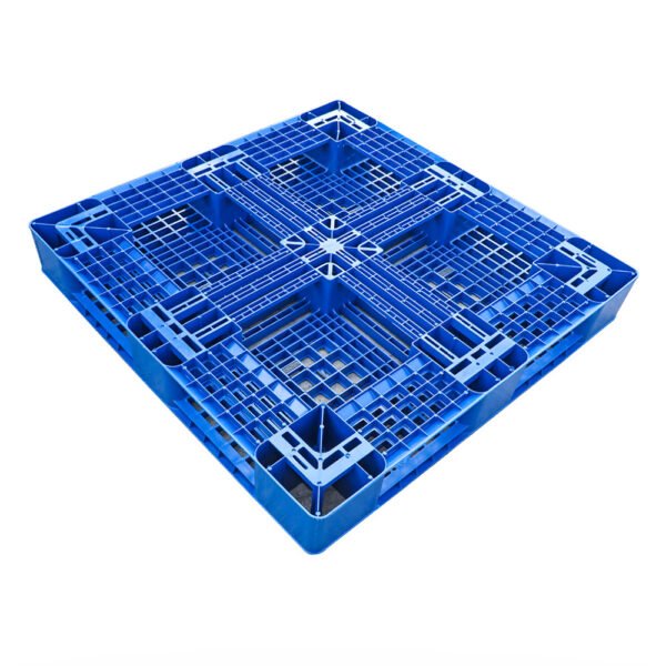 Single face racking plastic pallet